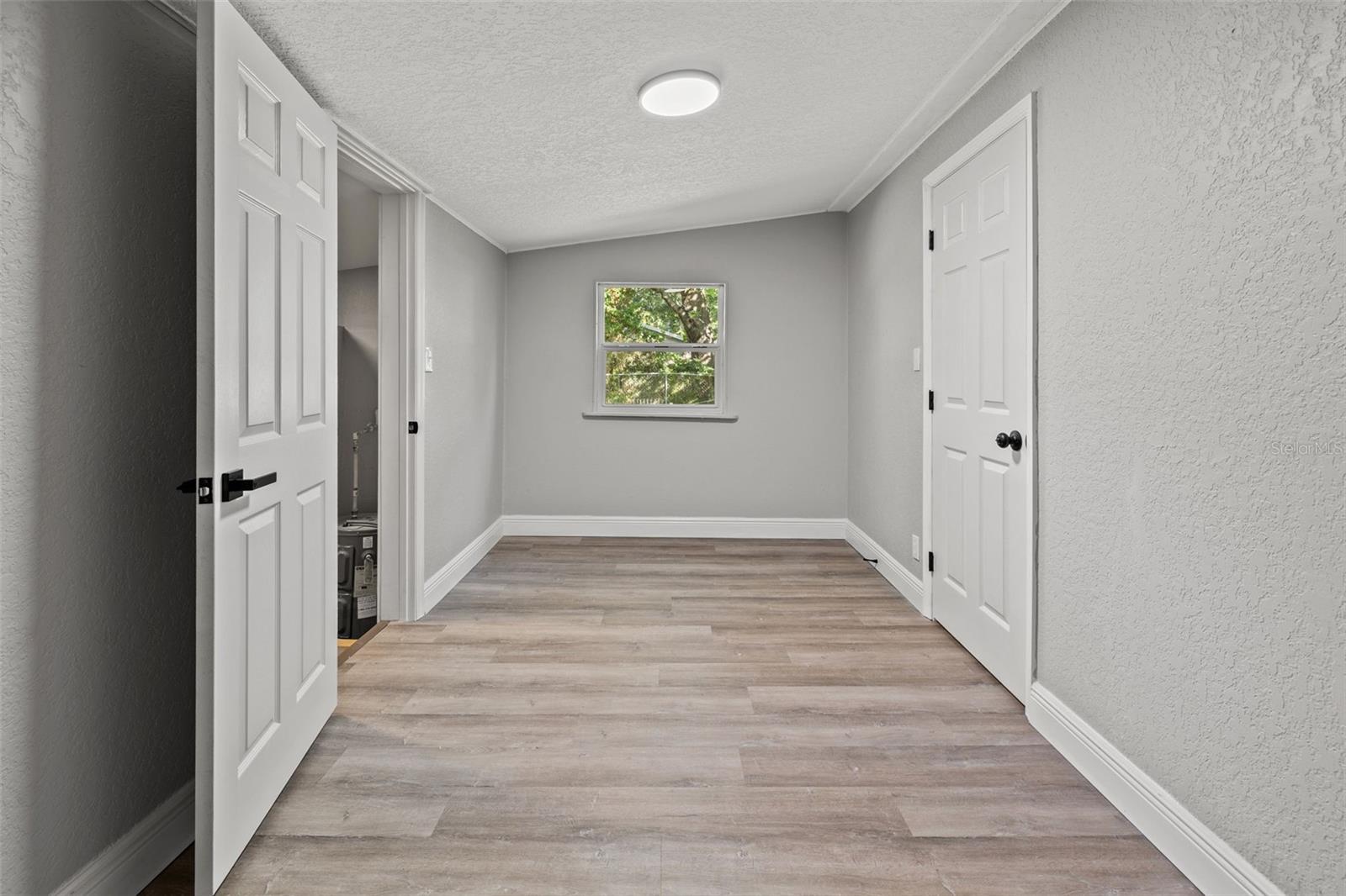 PEELER HEIGHTS - Residential Lease