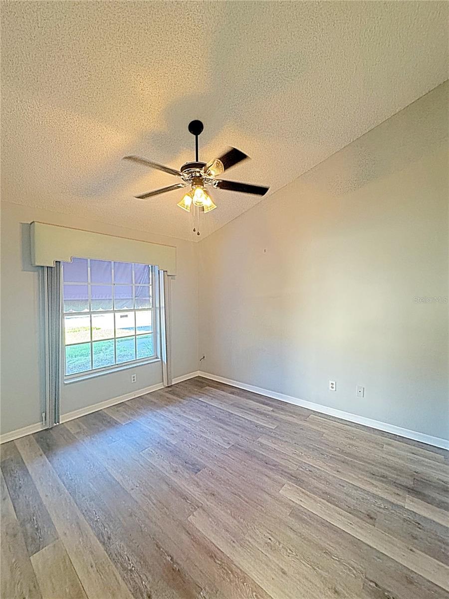 MILL RUN PH 01 - Residential Lease