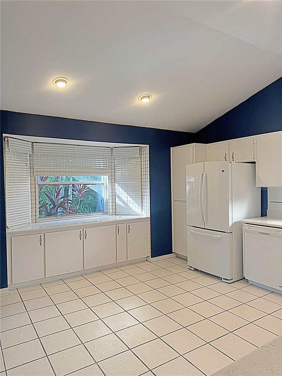 MILL RUN PH 01 - Residential Lease