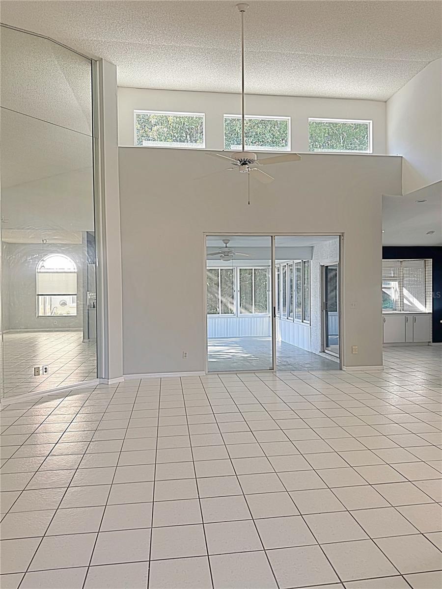 MILL RUN PH 01 - Residential Lease