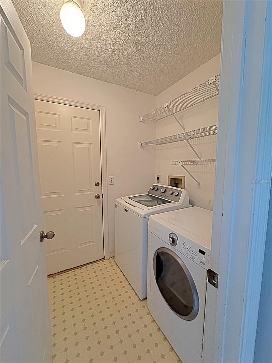 MILL RUN PH 01 - Residential Lease