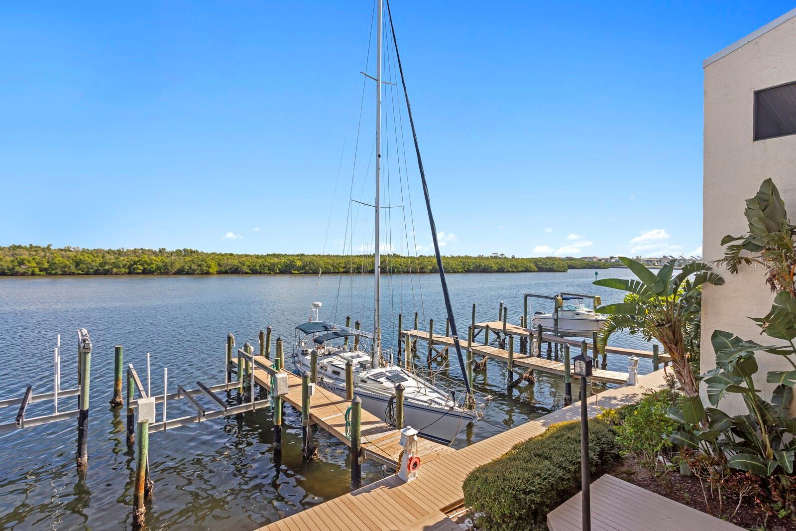 VILLAS OF BAHIA BEACH CONDOMIN - Residential