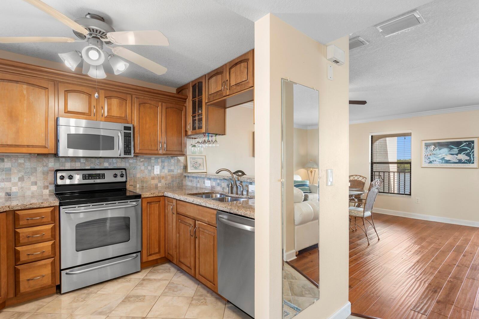 VILLAS OF BAHIA BEACH CONDOMIN - Residential