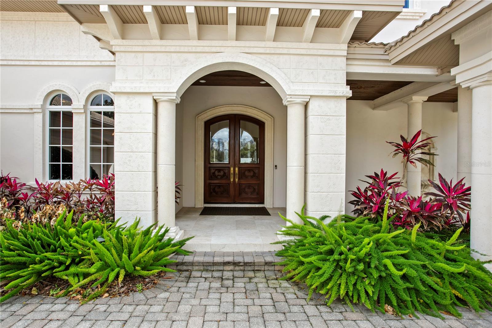 16911 COMUNIDAD DE AVILA