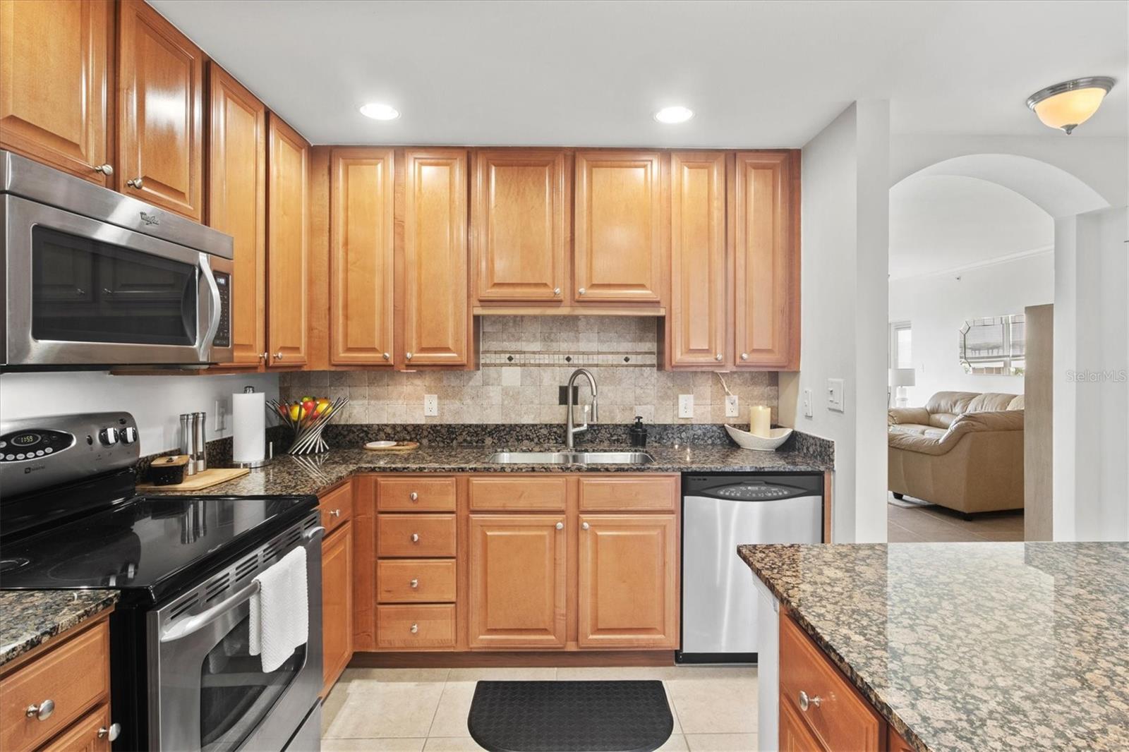808 3RD AVENUE W 514