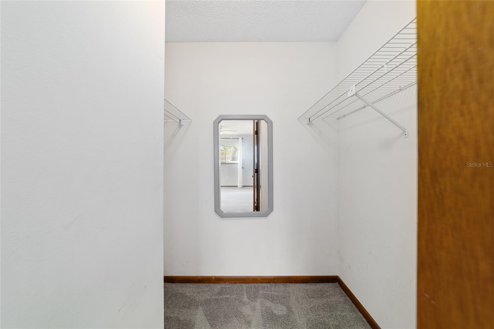 PALM CAY - Residential