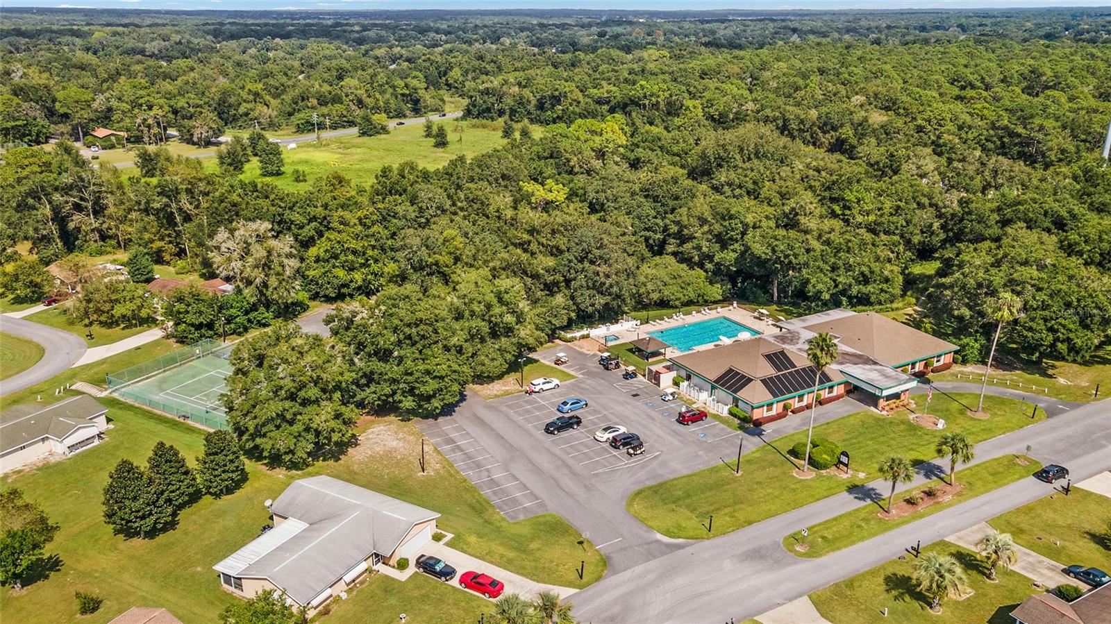 PALM CAY - Residential