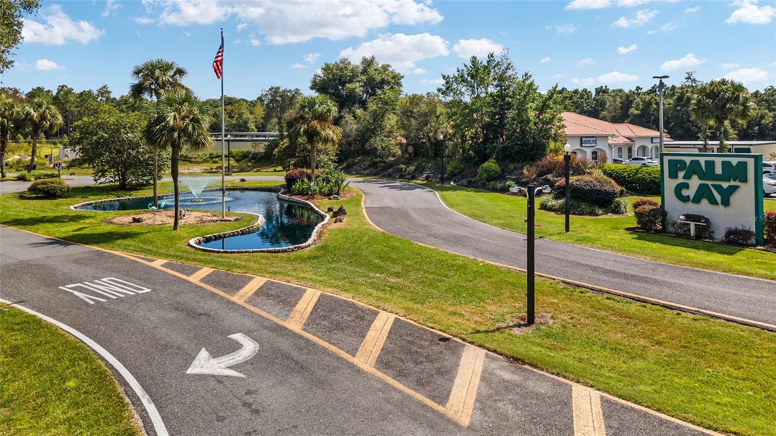 PALM CAY - Residential