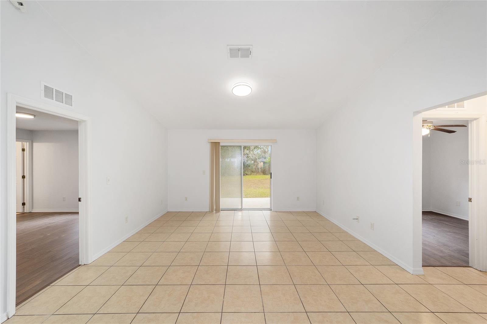 OCALA PARK ESTATE - Residential