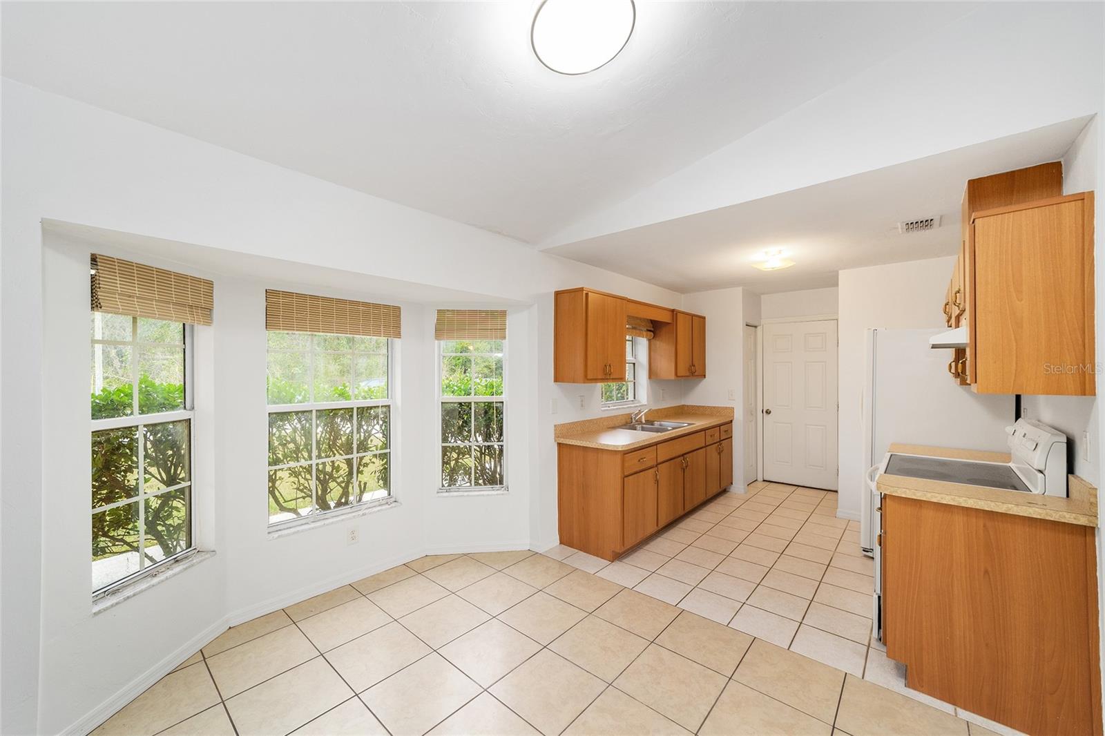 OCALA PARK ESTATE - Residential