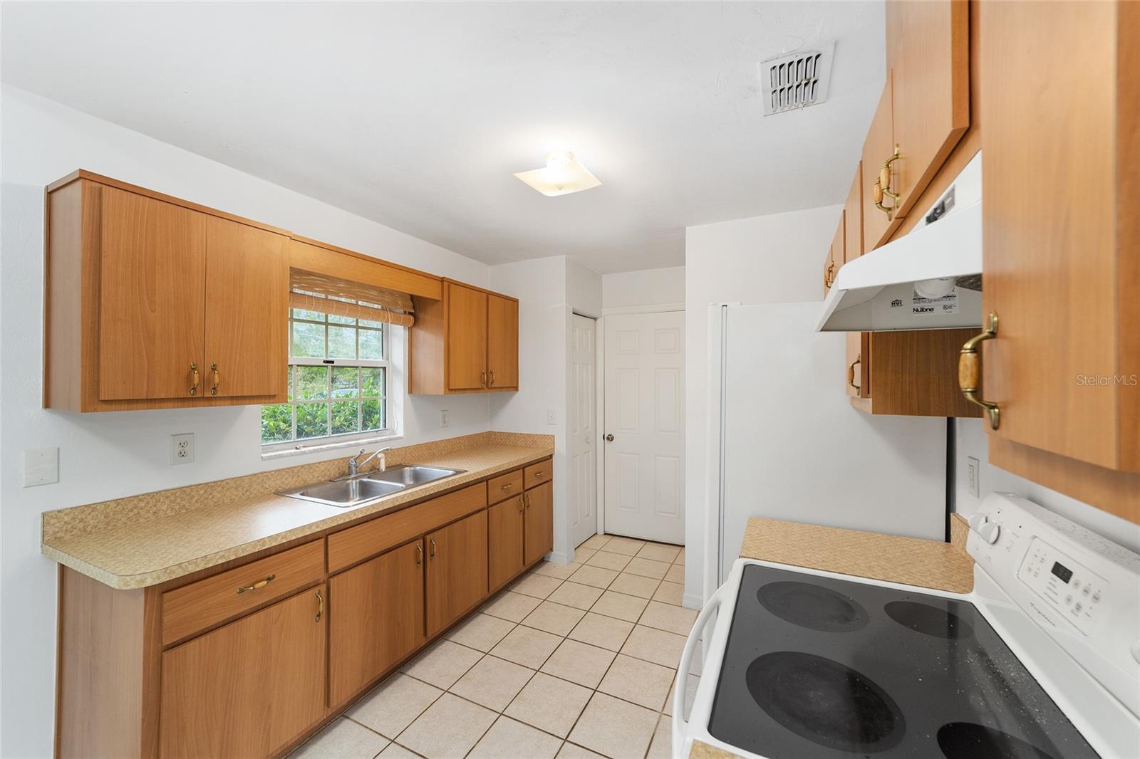 OCALA PARK ESTATE - Residential