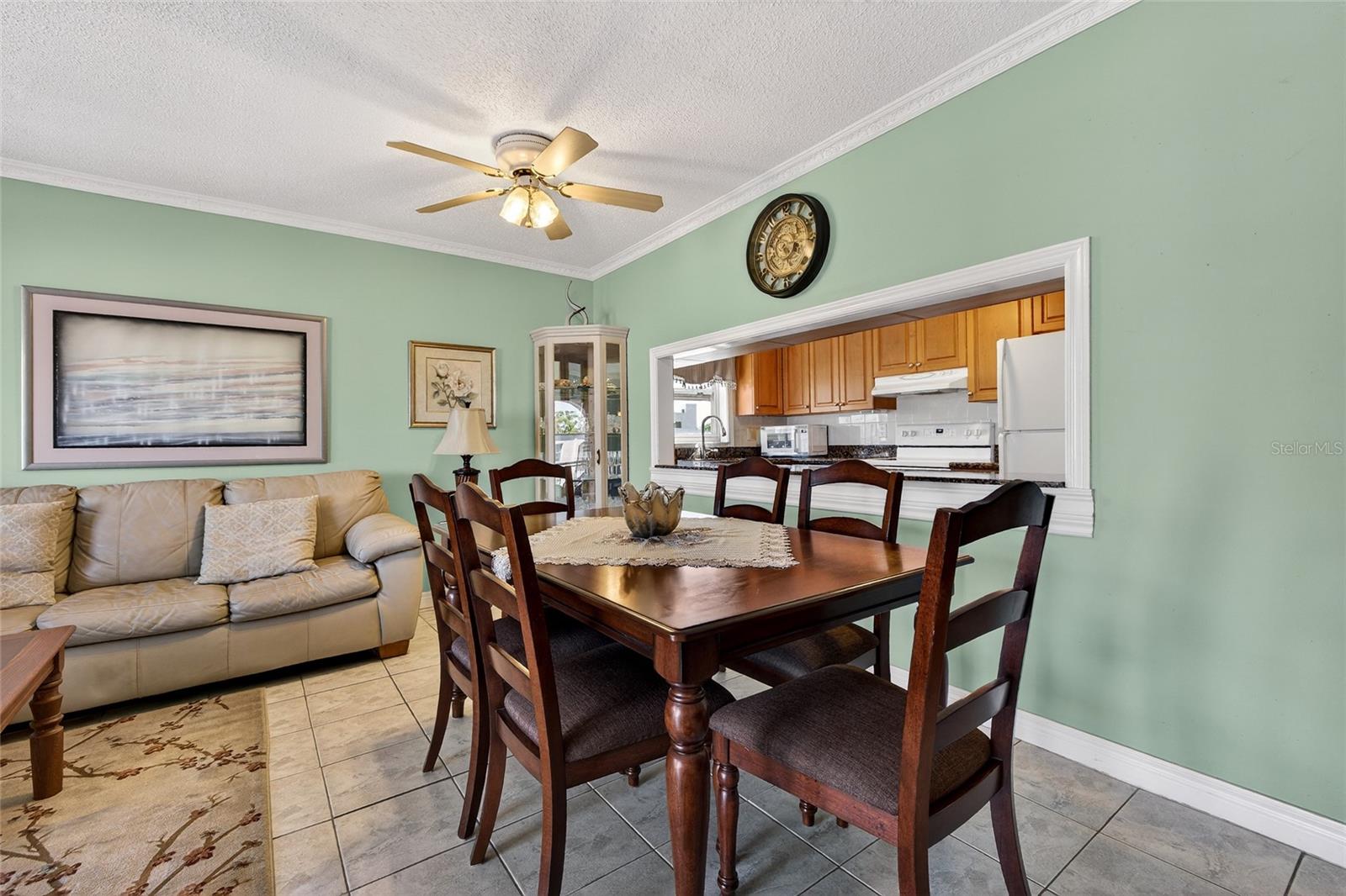 BOULEVARD CLUB THE CONDO - Residential