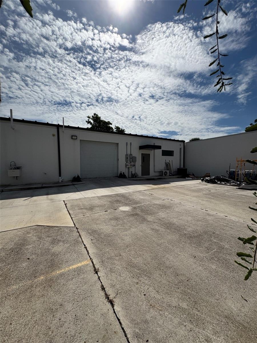 EAST ADD CITY SARASOTA - Commercial Lease