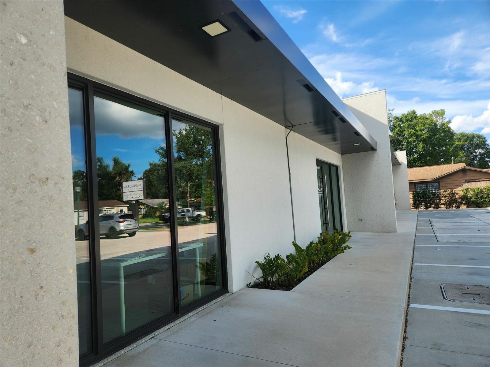 EAST ADD CITY SARASOTA - Commercial Lease