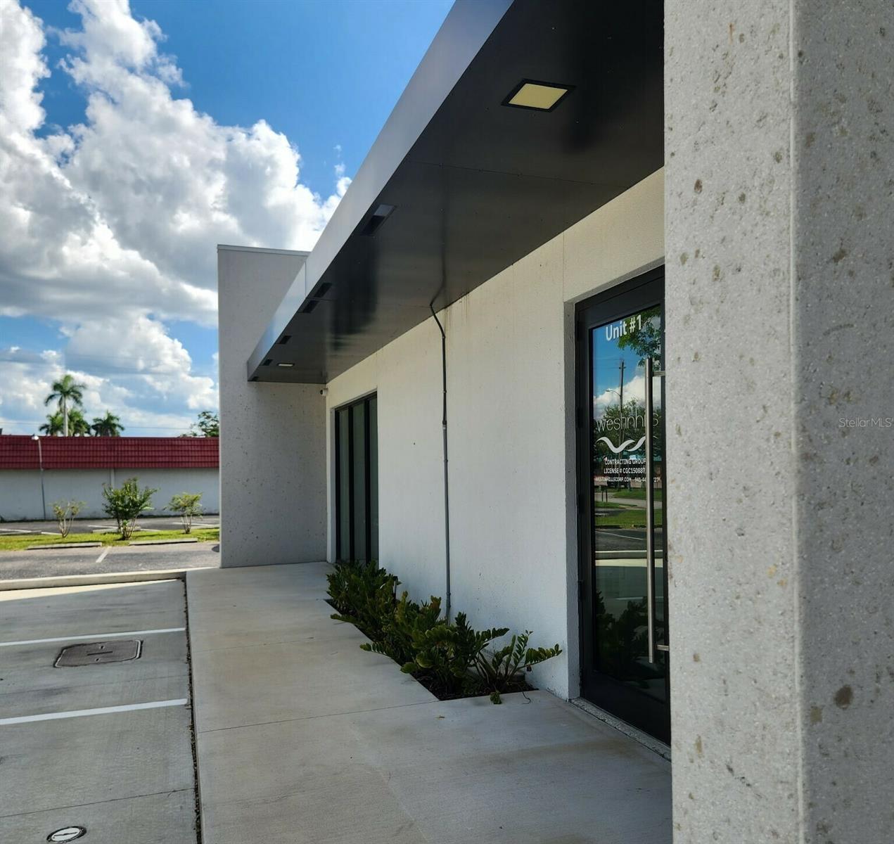 EAST ADD CITY SARASOTA - Commercial Lease
