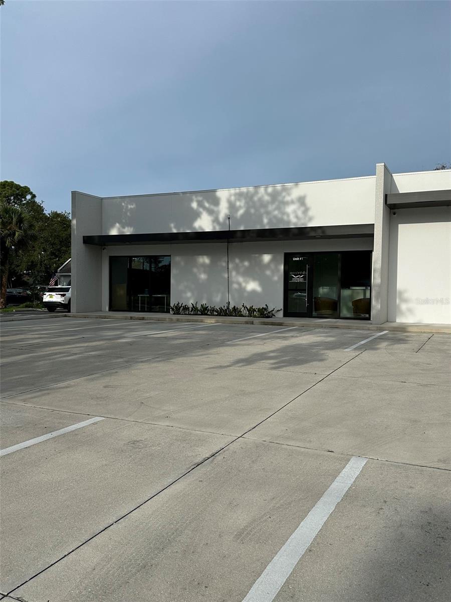 EAST ADD CITY SARASOTA - Commercial Lease
