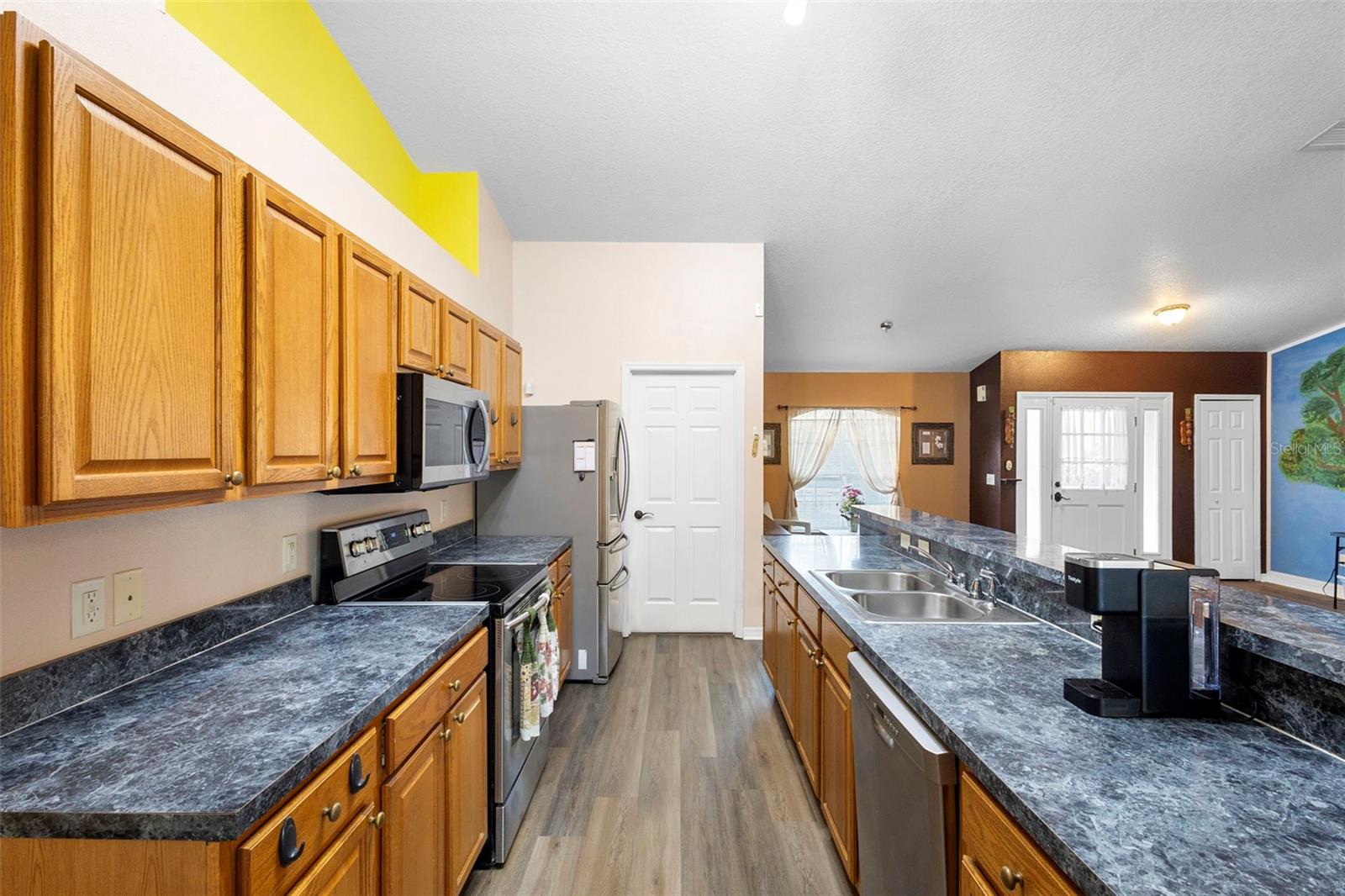 ROYAL TRLS UN #2 REP - Residential