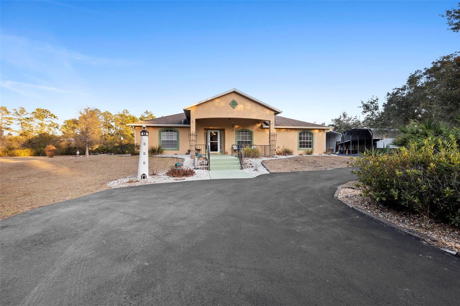 ROYAL TRLS UN #2 REP - Residential