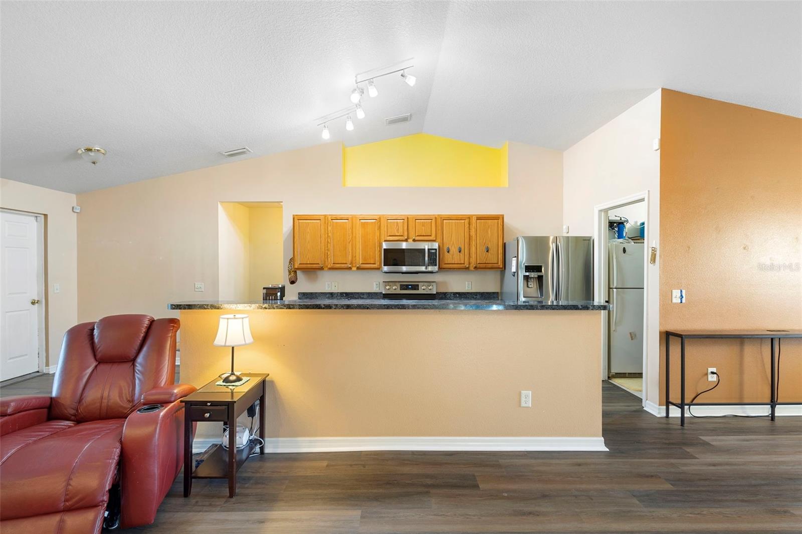 ROYAL TRLS UN #2 REP - Residential