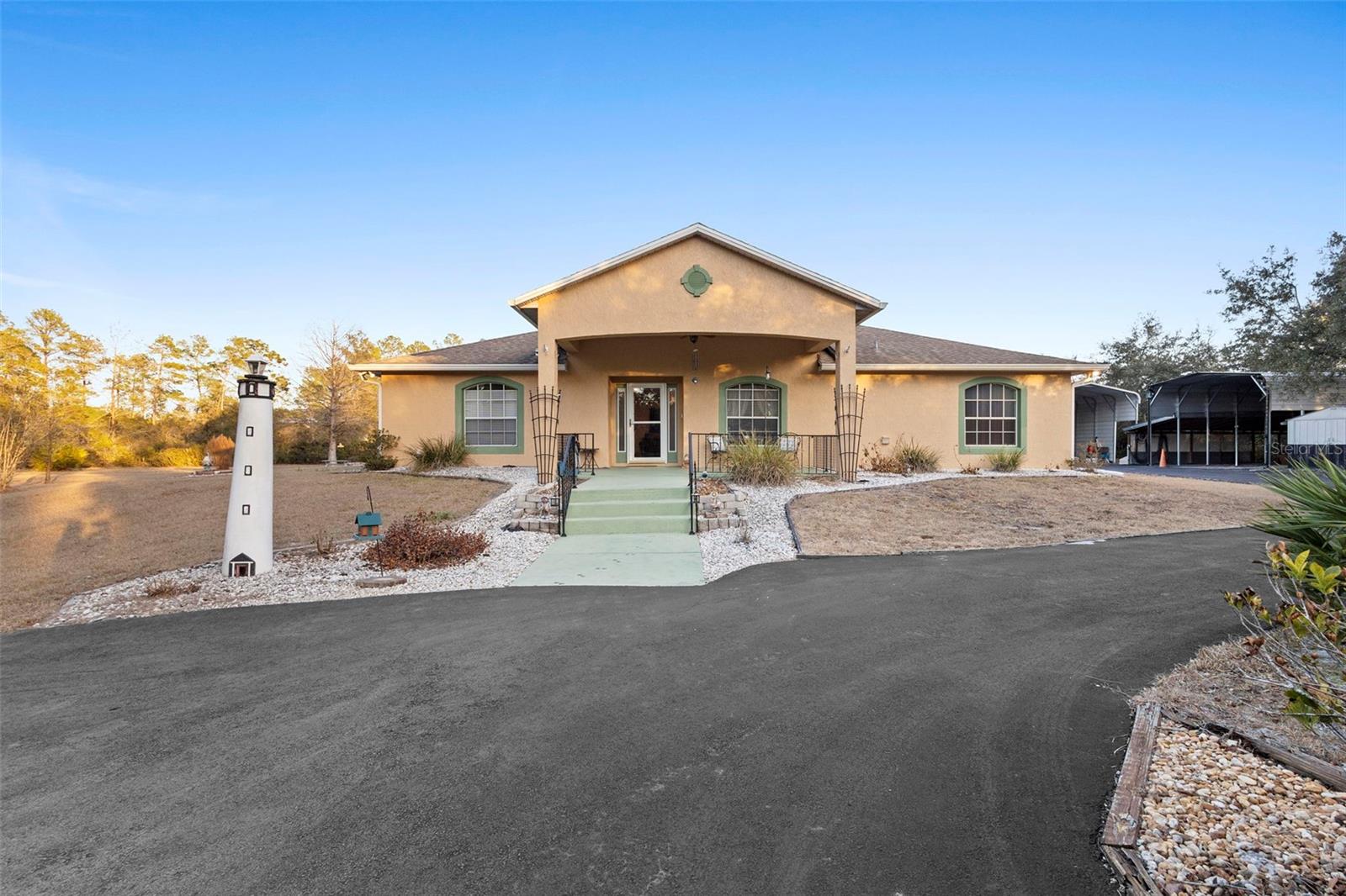 ROYAL TRLS UN #2 REP - Residential