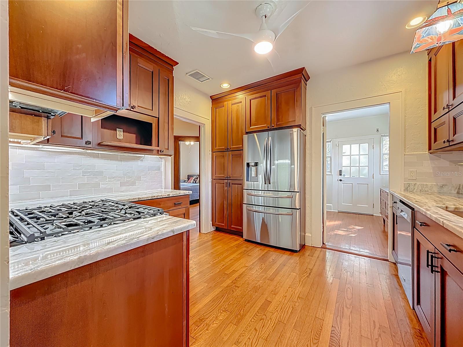 PASADENA GARDENS GULFVIEW SEC - Residential