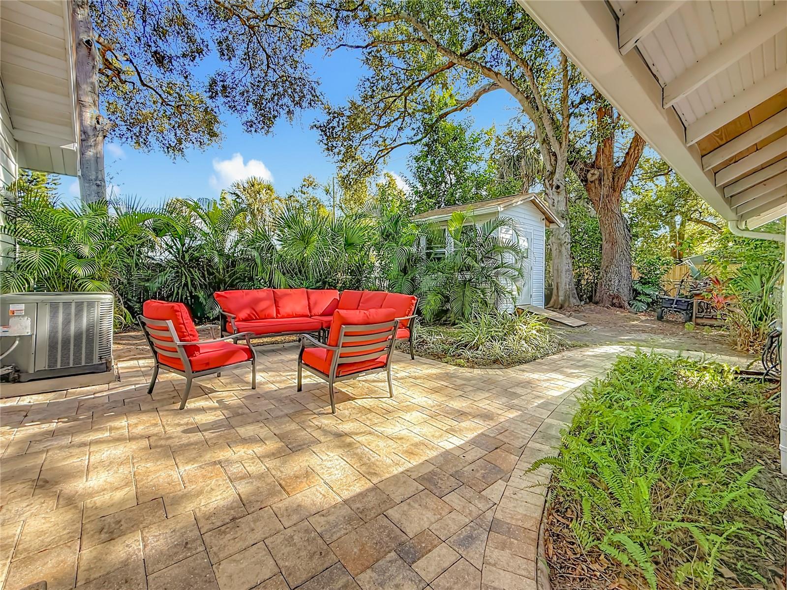 PASADENA GARDENS GULFVIEW SEC - Residential