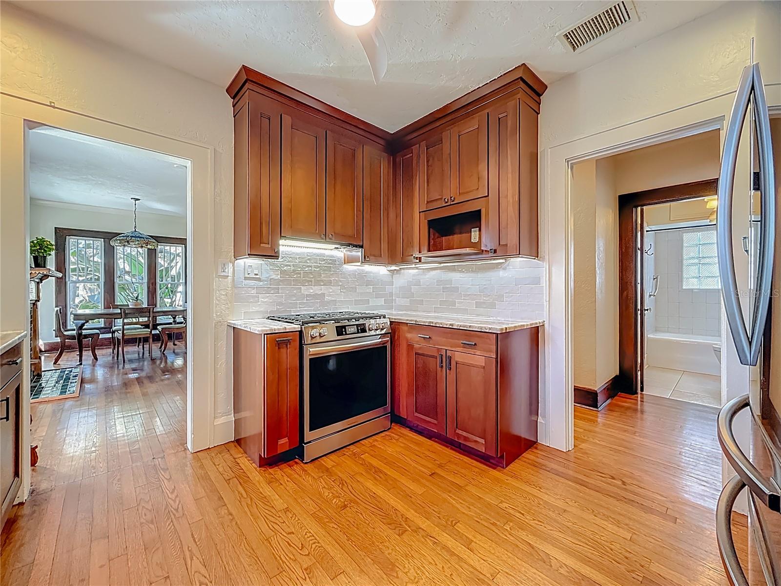 PASADENA GARDENS GULFVIEW SEC - Residential