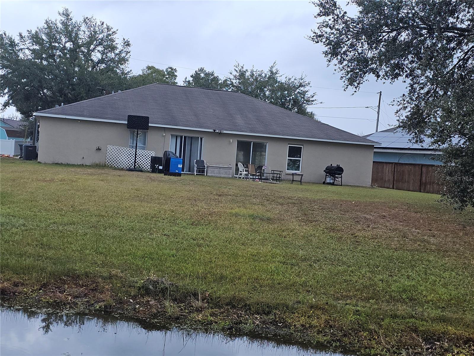 738-740 CAMEL COURT