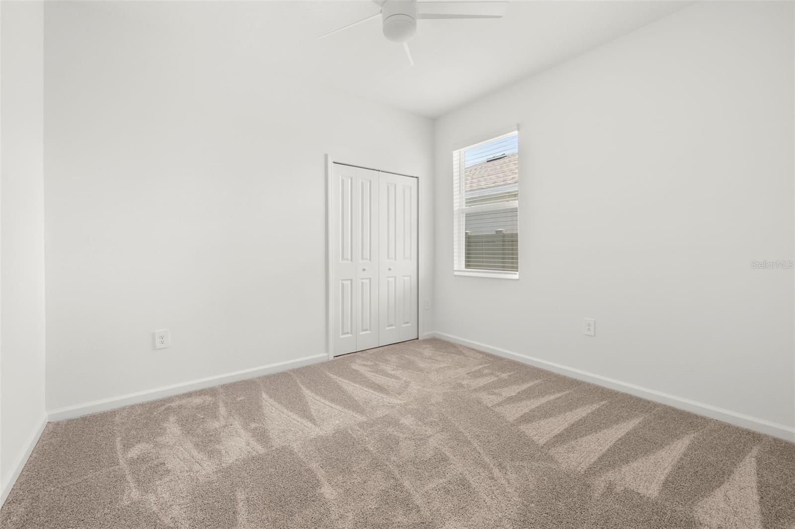 RANCHES/LK MCLEOD II - Residential Lease