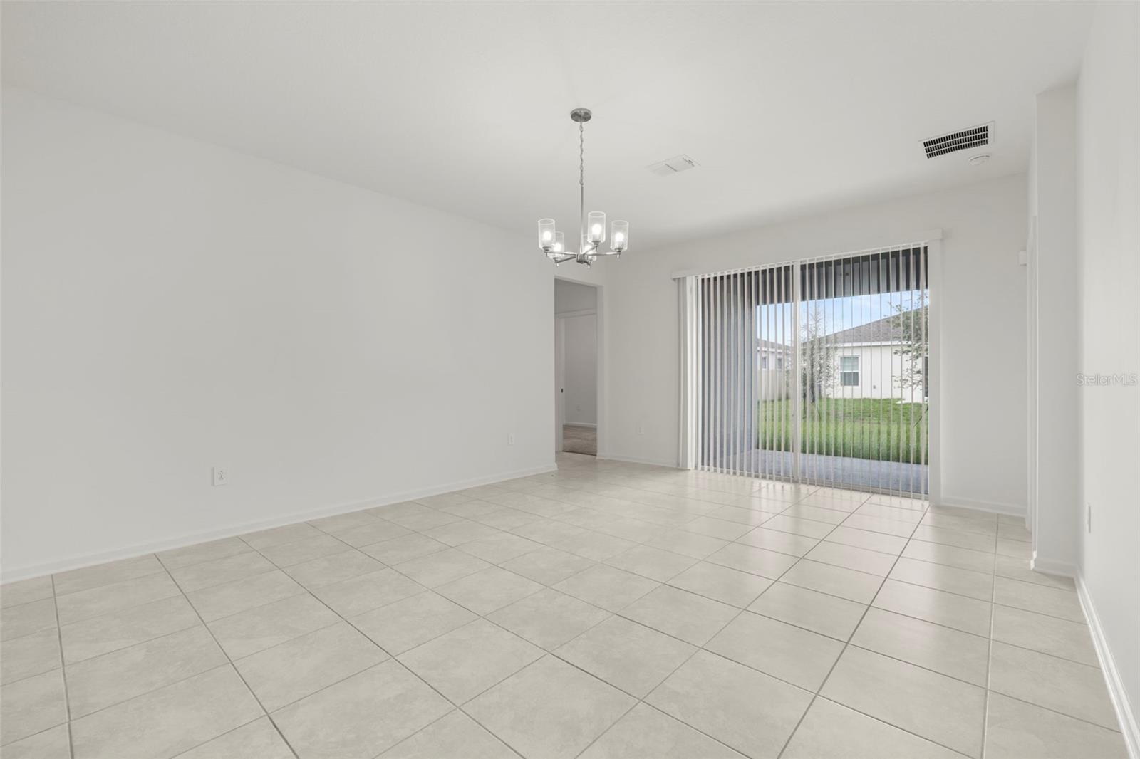 RANCHES/LK MCLEOD II - Residential Lease
