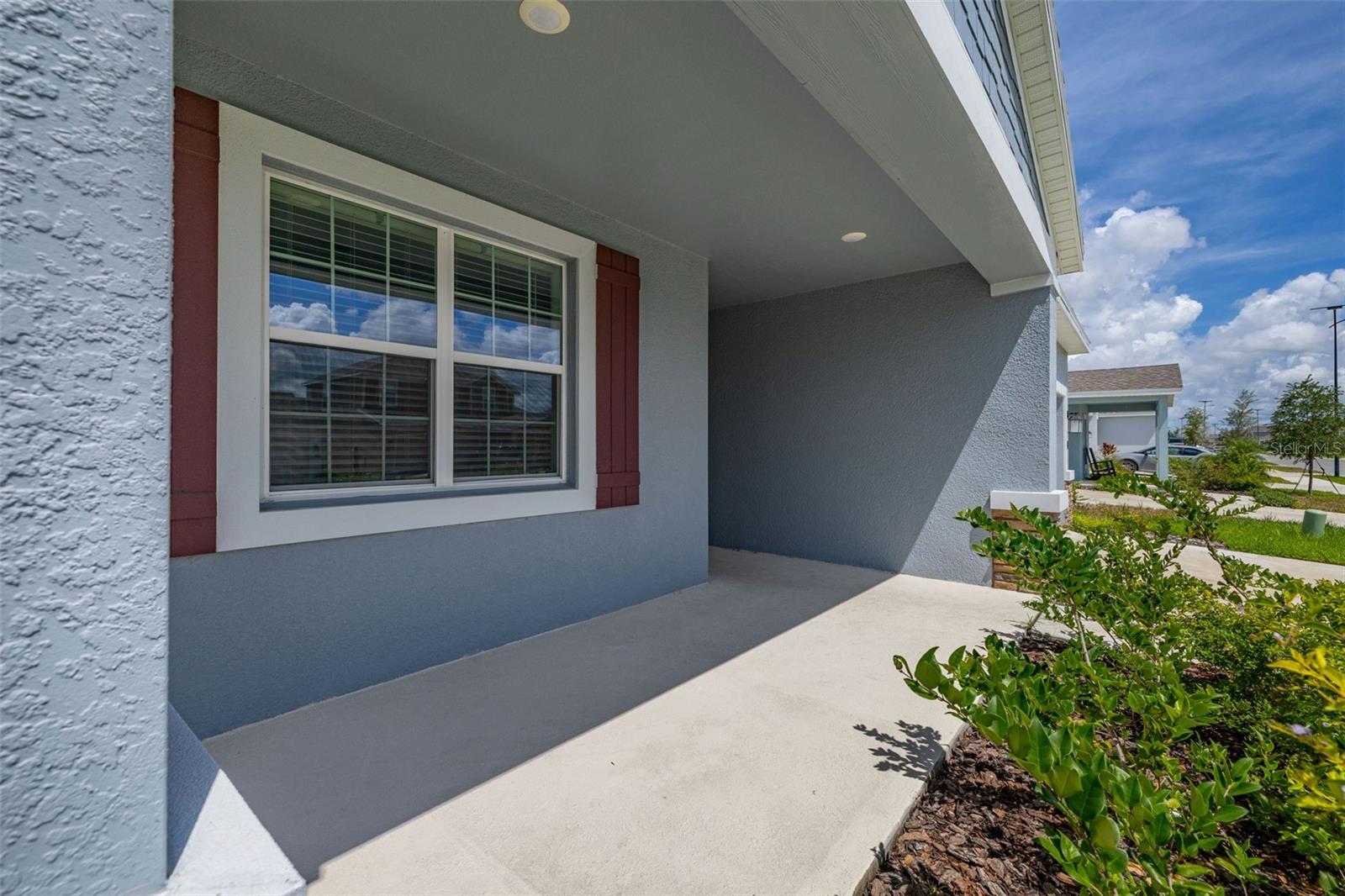 RANCHES/LK MCLEOD II - Residential Lease