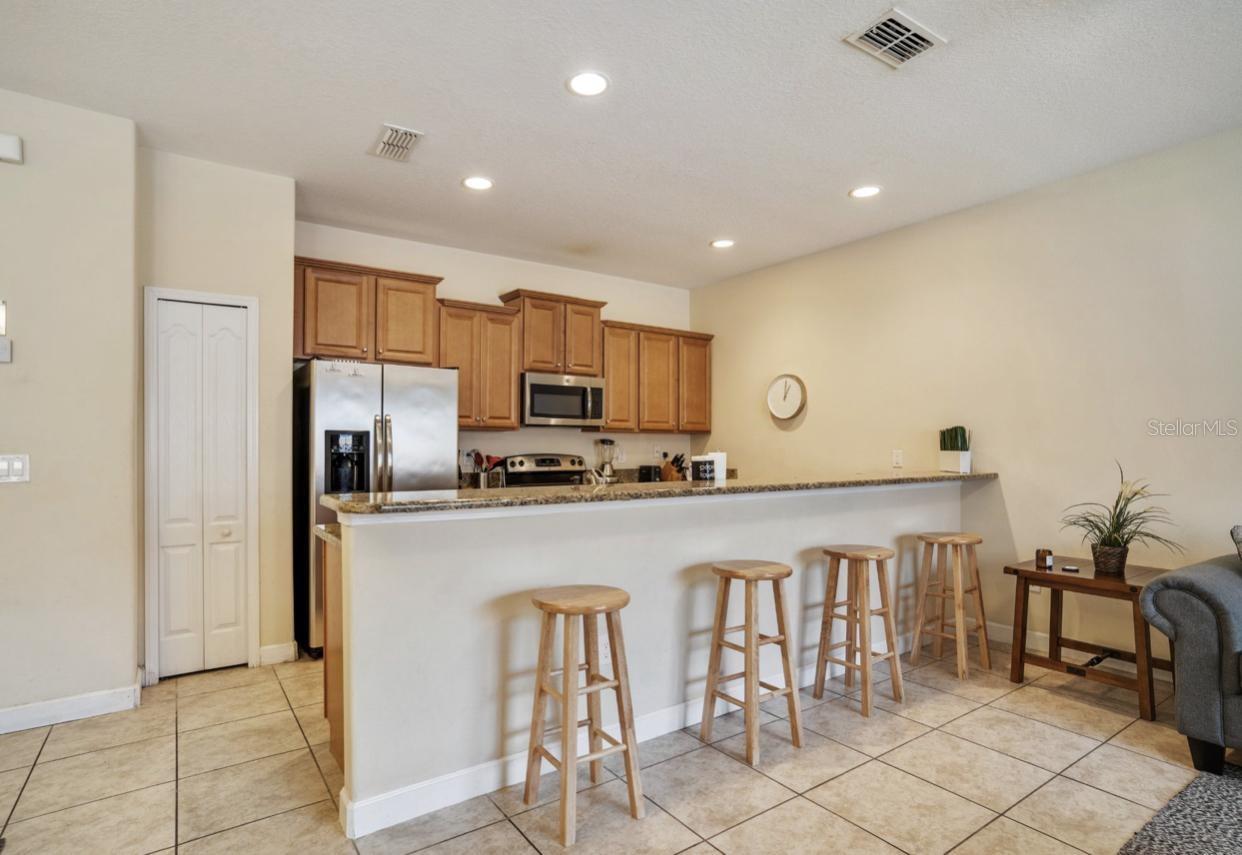 PARADISE PALMS RESORT P1 - Residential Lease