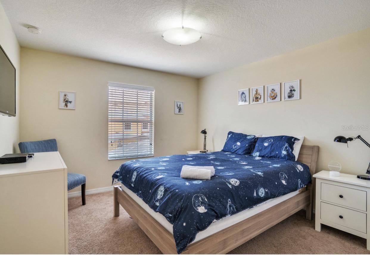 PARADISE PALMS RESORT P1 - Residential Lease