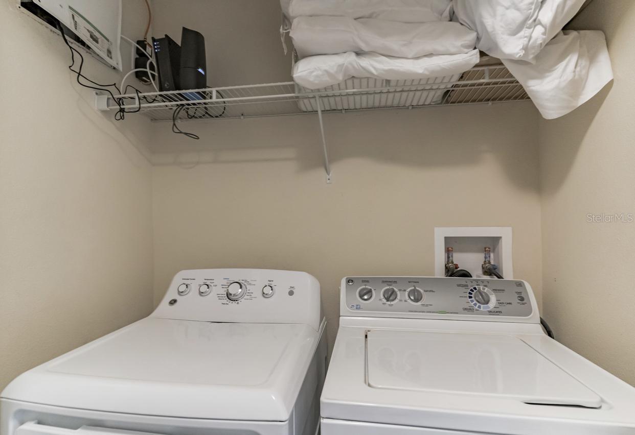 PARADISE PALMS RESORT P1 - Residential Lease