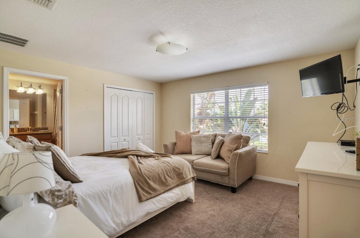 PARADISE PALMS RESORT P1 - Residential Lease