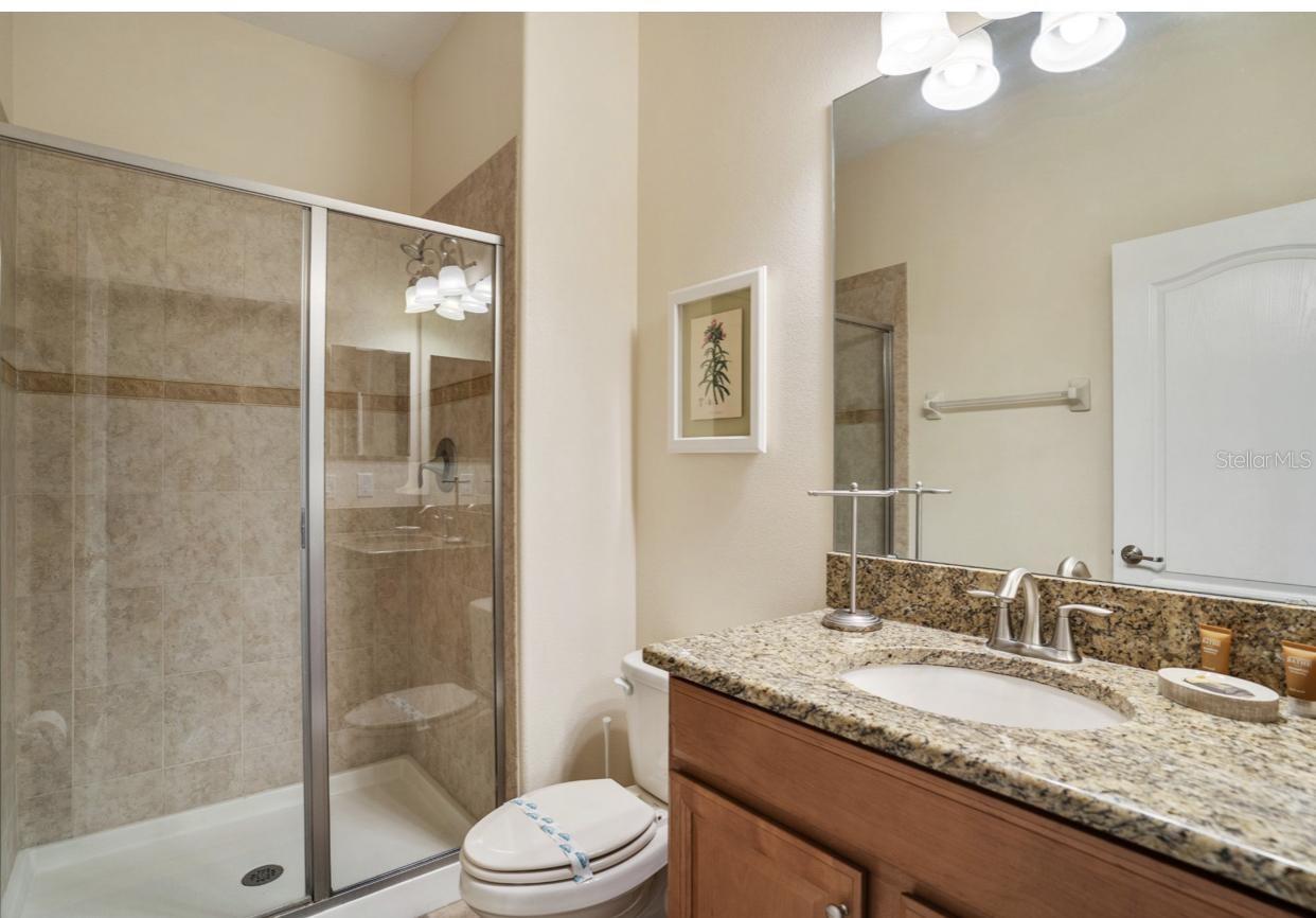 PARADISE PALMS RESORT P1 - Residential Lease