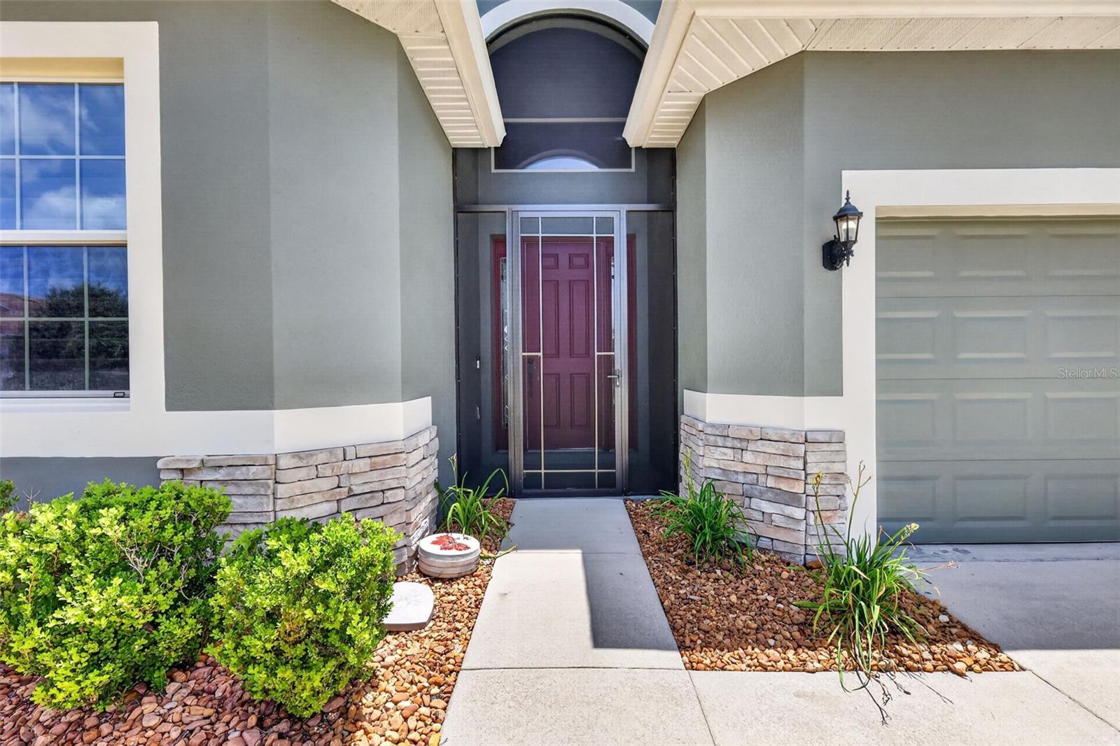 8716 BRIDGEPORT BAY CIRCLE
