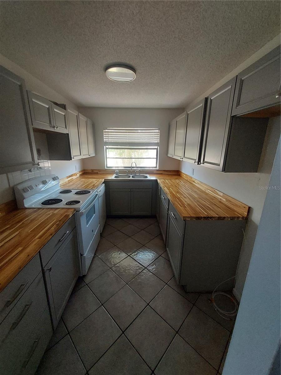 MARION SPGS CONDO - Residential