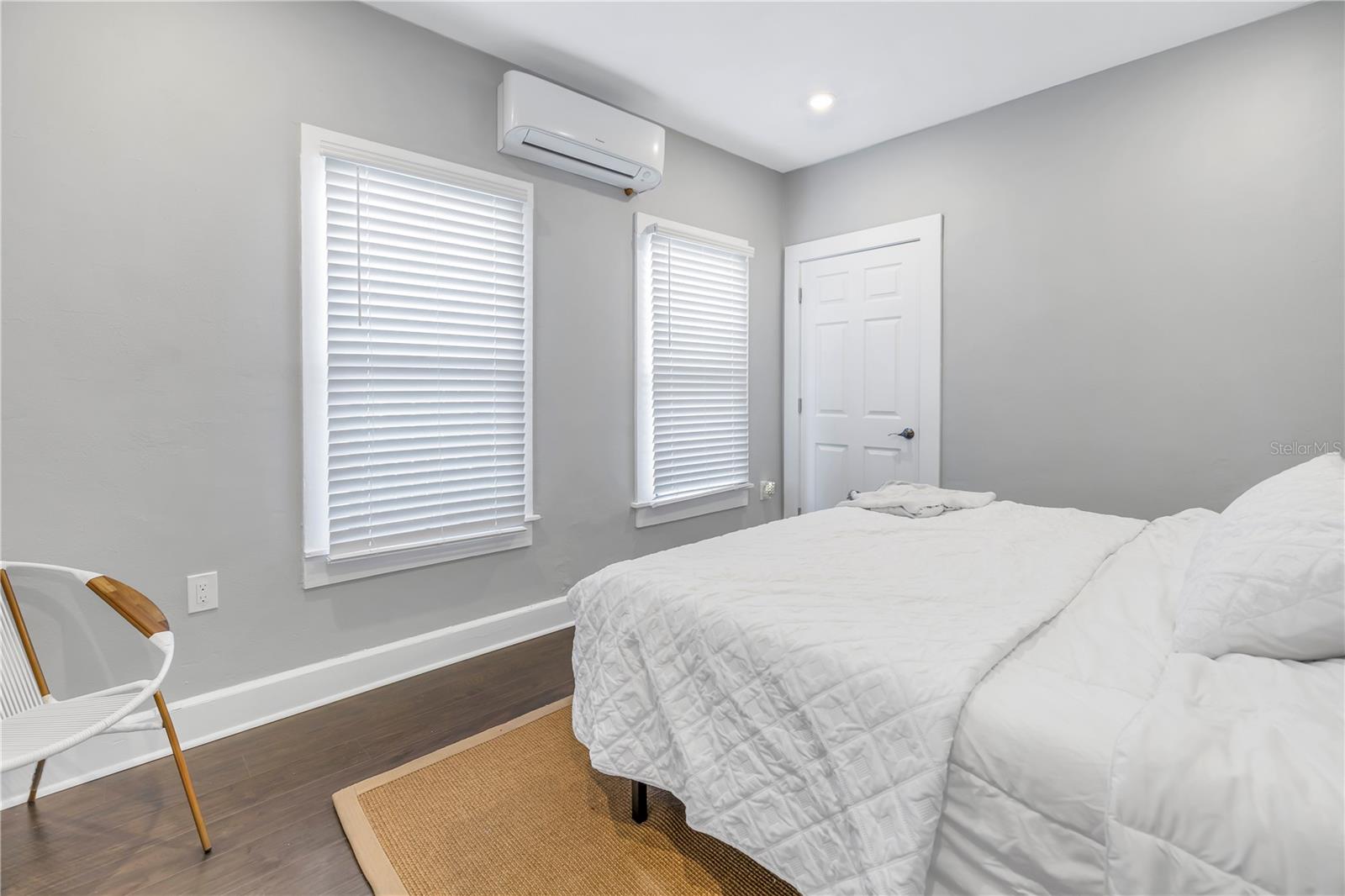 FLORIDA HEIGHTS - Residential Income