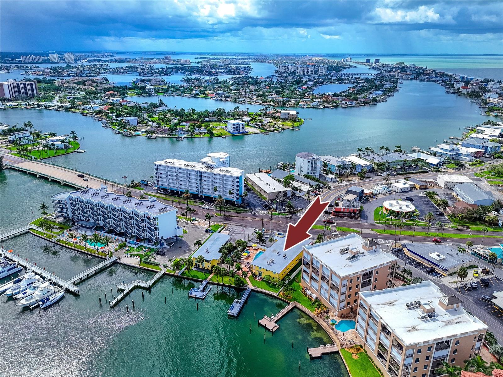 MALYN CONDO MOTEL CONDO - Residential