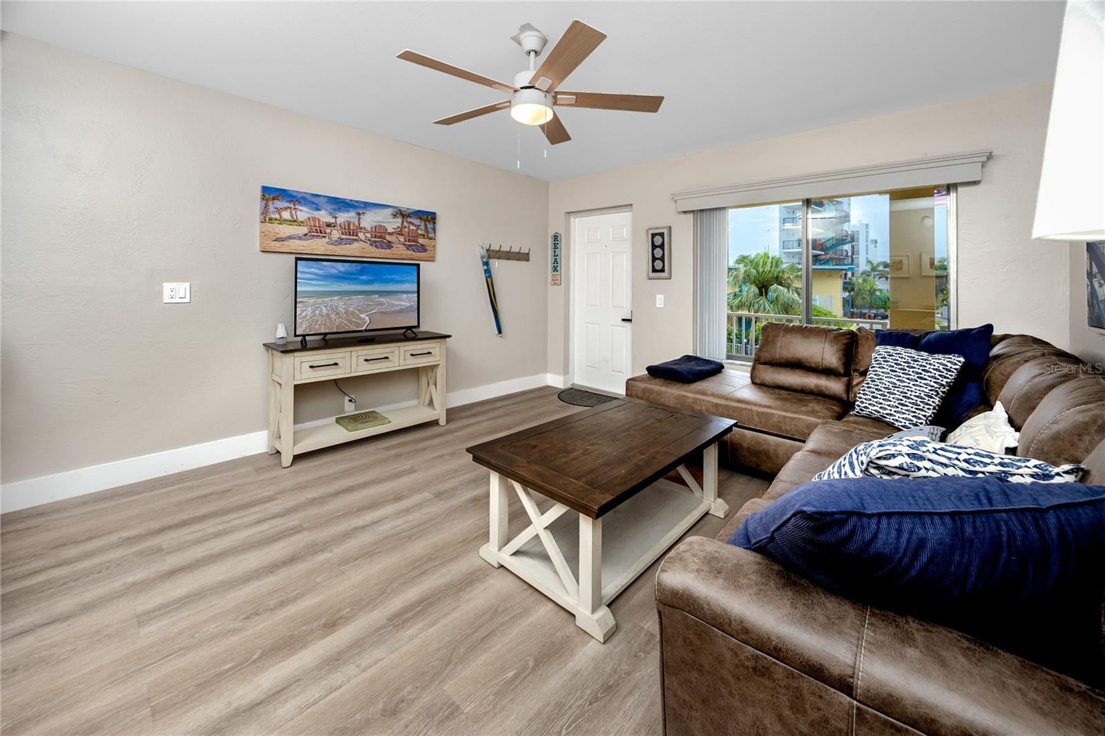 MALYN CONDO MOTEL CONDO - Residential