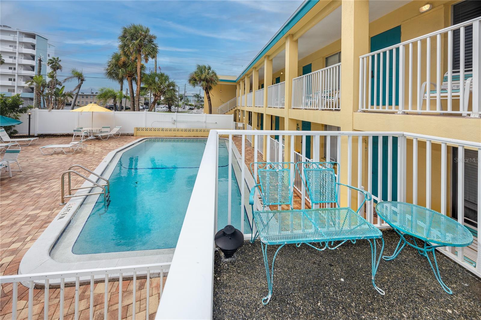 MALYN CONDO MOTEL CONDO - Residential