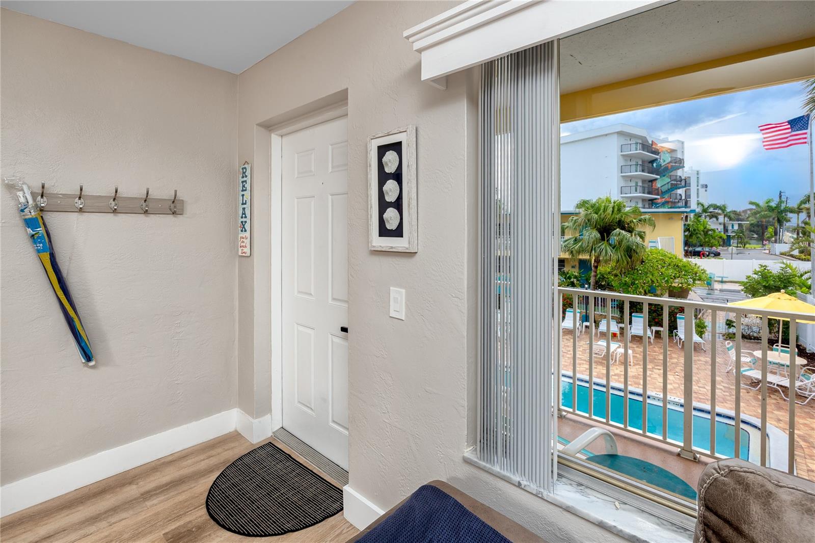 MALYN CONDO MOTEL CONDO - Residential