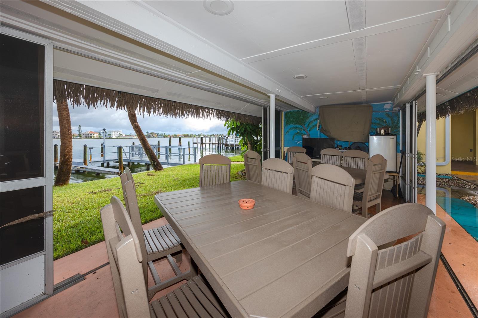 MALYN CONDO MOTEL CONDO - Residential