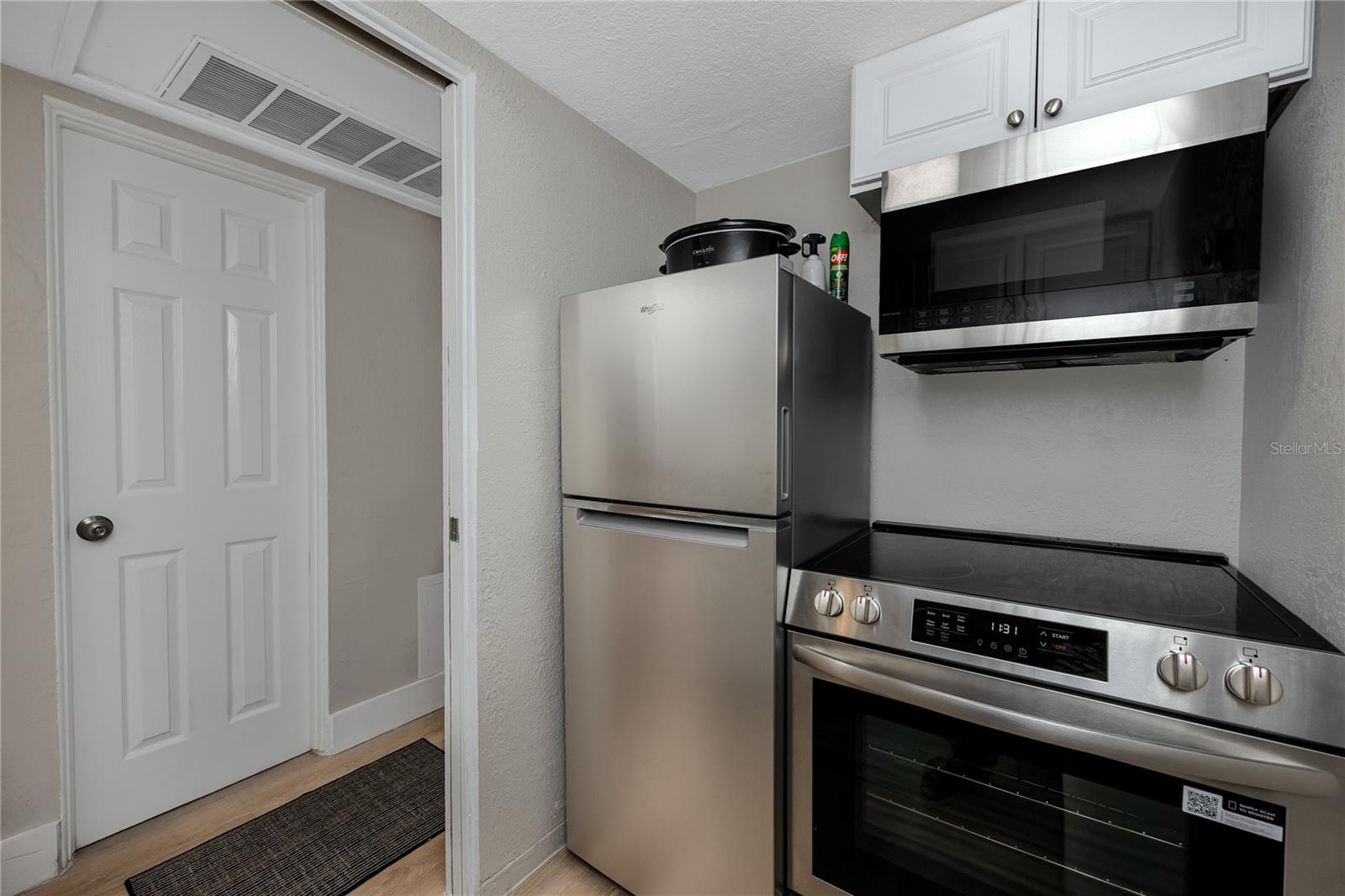 MALYN CONDO MOTEL CONDO - Residential