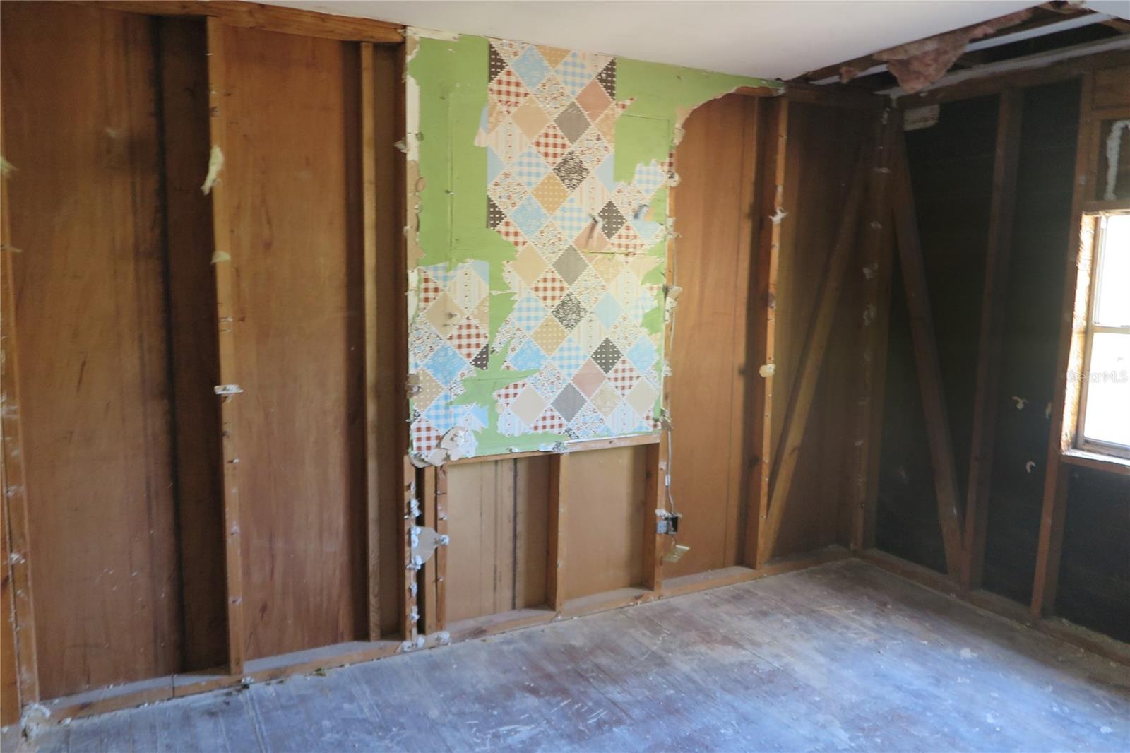 NOT IN SUBDIVISION - Residential