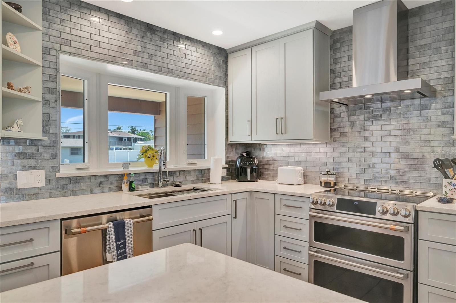 PALMETTO SKYWAY SEC 1 - Residential