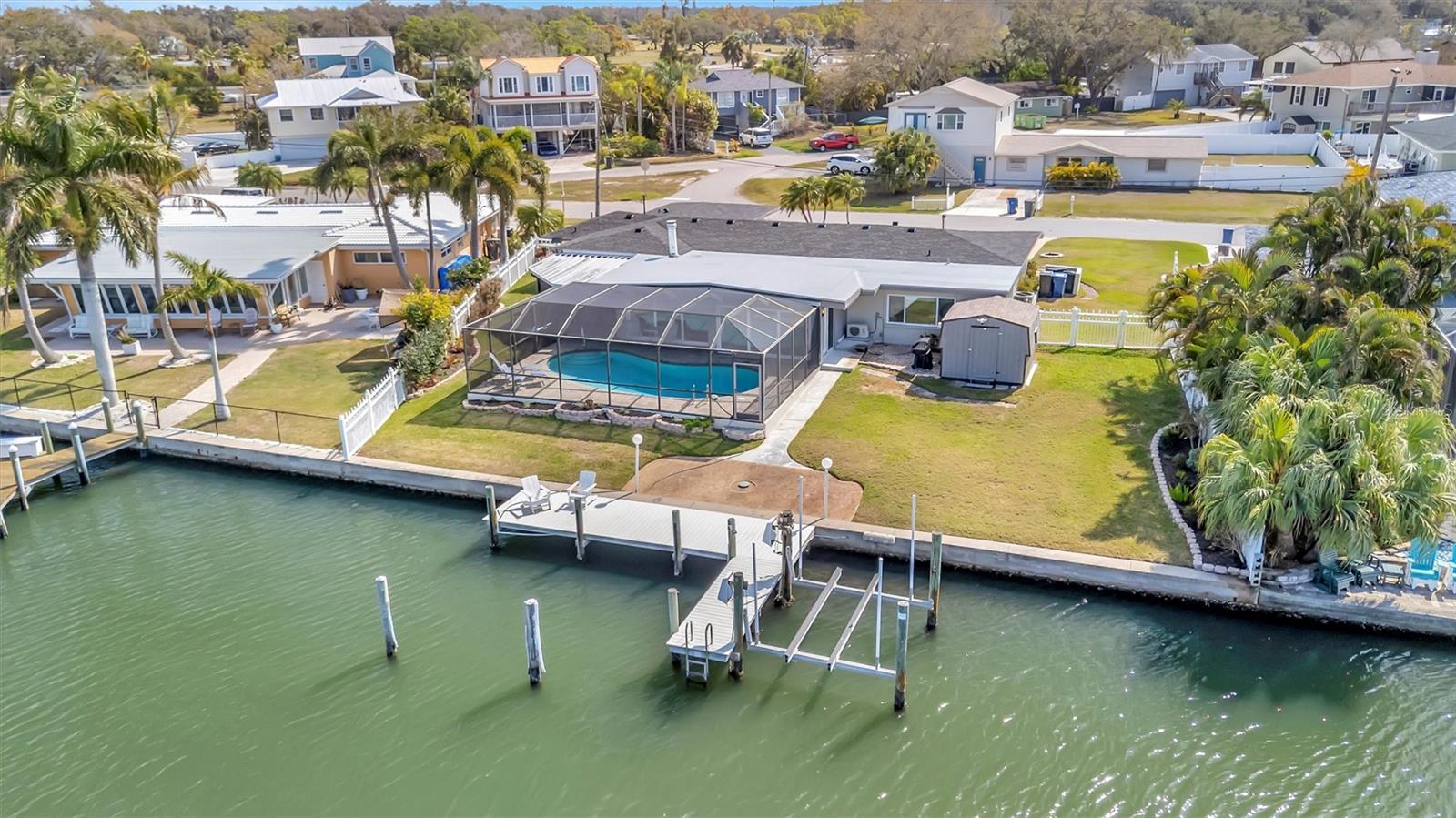 5403 PALMETTO POINT DRIVE