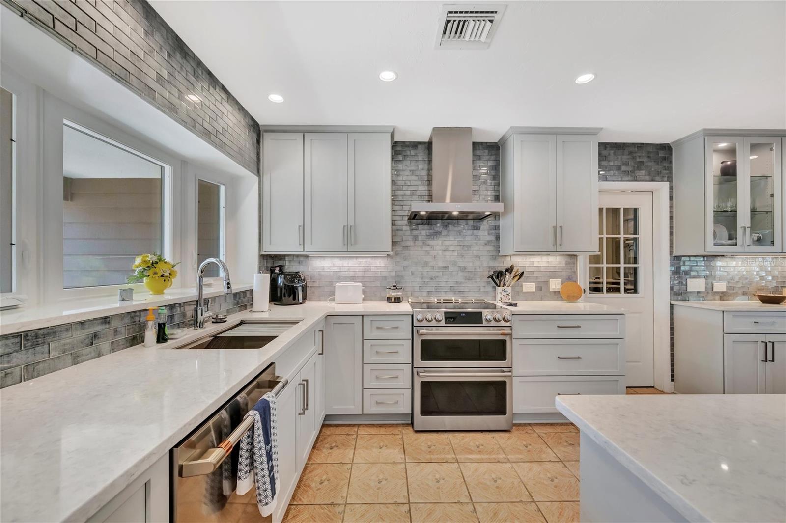 PALMETTO SKYWAY SEC 1 - Residential