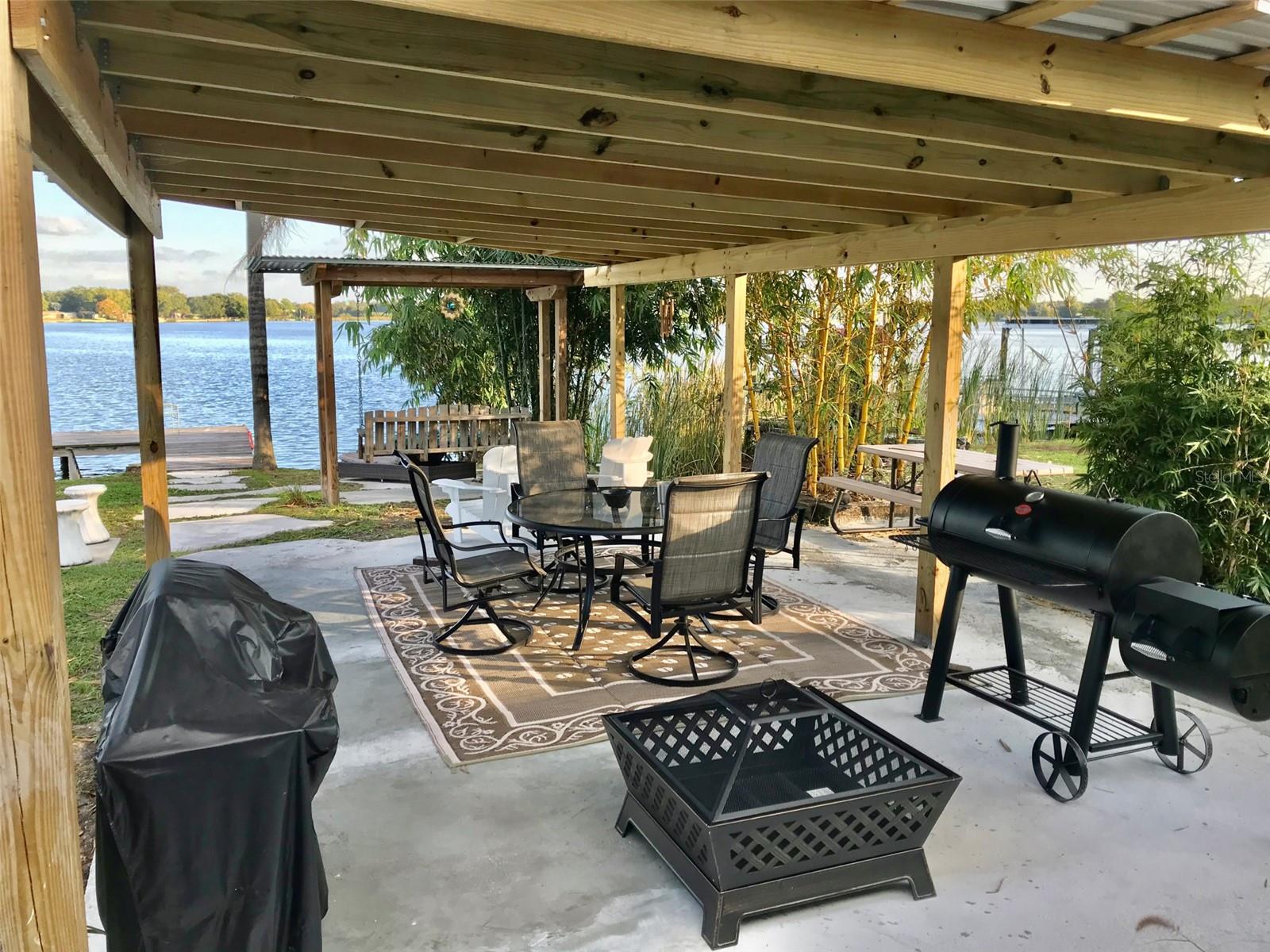 5111 VINSON DRIVE